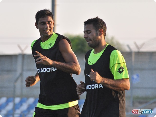 בני סימנטוב יחד עם מאור ג'נח (קובי פורטל)